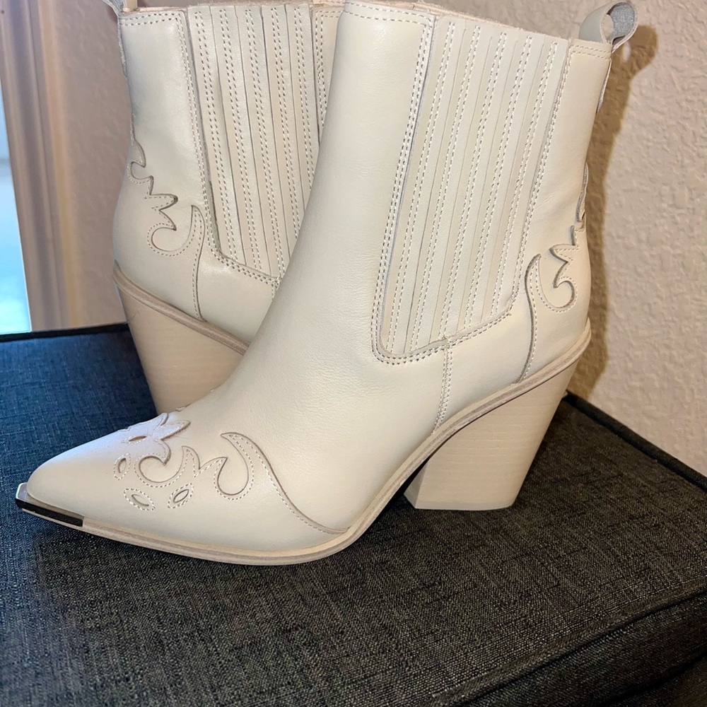 Women's White Western Ankle Boots